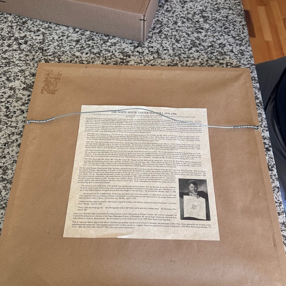 The White House Floral Poster Easter Egg Roll 1878-1998 Susan Loy Tulips Flowers - Picture 3 of 4